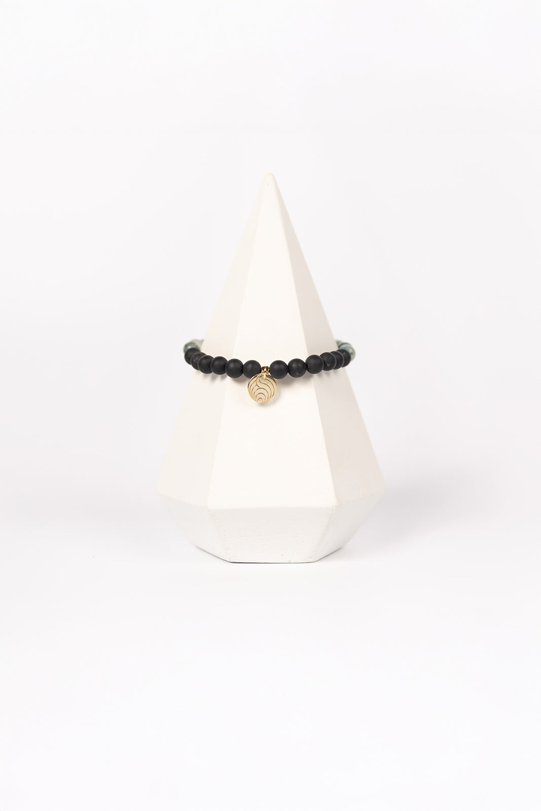 NUYU Partner Armband „Rooted“ mit Moosachat und Turmalin, steht für Schutz, Harmonie, Kreativität, Erdung, Wachstum, Klarheit, elastisches Band, für die Frau