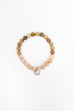 NUYU Partner Armband „Alive“ mit Granat und Sandelholz, steht für Erdung, Wohlbefinden, Vitalität, Balance, elastisches Band