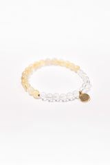 NUYU Armband „Awakend“ mit Rutilquarz und Bergkristall, steht für Licht, Klarheit, Stärke, Intuition, Gleichgewicht, elastisches Band